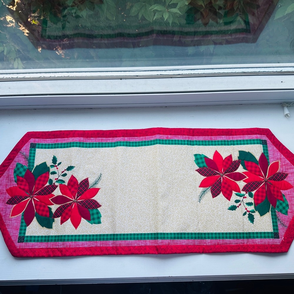 Essential Home Christmas Table Runner Red Poinsettia Quilted Plaid Holly Holiday